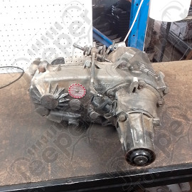 Occasion : Boîte de transfert NP231 2.5L essence / ratio : 2,72 / nombre de dents : 21 (non testée) pour Jeep Cherokee XJ