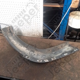 Occasion : Extension d'aile arrière droite (sur caisse) couleur : grise pour Jeep Cherokee Liberty KJ