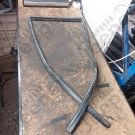 Occasion : Joint de vitre arrière gauche pour Jeep Grand Cherokee ZJ, ZG