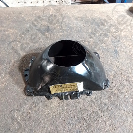 Occasion : Cuvelage pour phare avant droit version Europe pour Jeep Wrangler YJ