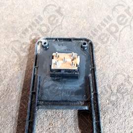 Occasion : Cache plastique intérieur porte arrière gauche ou droit pour poignée et ouverture vitre pour Jeep Cherokee XJ