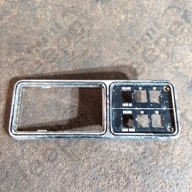 Occasion : Cache plastique intérieur porte avant gauche pour commande vitre pour Jeep Cherokee XJ