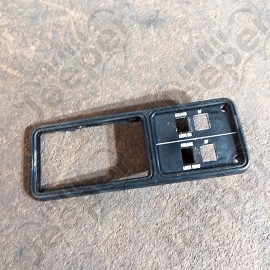 Occasion : Cache plastique intérieur porte avant gauche pour commande vitre pour Jeep Cherokee XJ