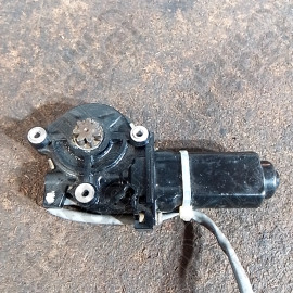 Occasion : Moteur pour lève vitre électrique avant droit pour Jeep Grand Cherokee ZJ, ZG