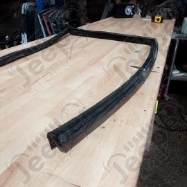 Occasion : Joint de vitre arrière droit pour Jeep Grand Cherokee WJ, WG