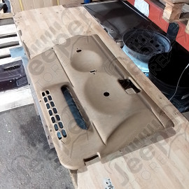 Occasion : Panneau de porte intérieur gauche côté conducteur (beige) pour Jeep Wrangler TJ