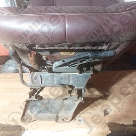 Occasion : Siège avant droit bordeau en tissu/cuir pour 2 portes pour Jeep Cherokee XJ