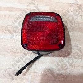 Occasion : Feu arrière gauche modèle US pour Jeep CJ7, CJ8, YJ, TJ