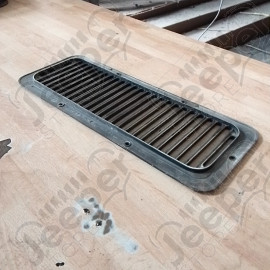 Occasion : Grille de prise d'air en plastique pour Jeep CJ5, CJ7