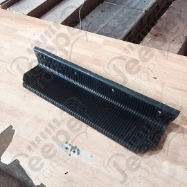 Occasion : Insert pour marche pieds d'origine gauche ou droit pour Jeep Wrangler YJ
