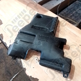 Occasion : Cache plastique de soubassement avant droit pour Jeep Renegade BU