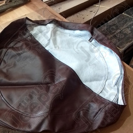 Occasion : Housse en simili cuir bordeaux pour roue de secours pour Jeep Cherokee XJ