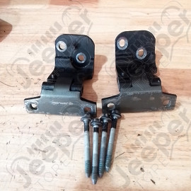 Occasion : Lot de 2 charnières noires de portière arrière droite pour Cadillac Seville STS 4.6L V8 - 32 soupapes - 4 portes - Boite automatique 4 rapports