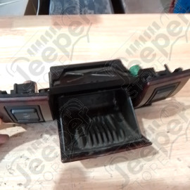 Occasion : Cendrier de console centrale avec commande de siège chauffant pour Jeep Grand Cherokee WJ, WG