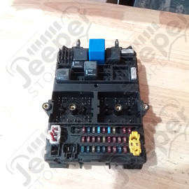 Occasion : Boîte à fusibles 4.7L V8 pour Jeep Grand Cherokee WJ, WG