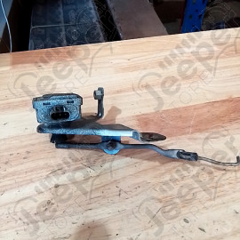 Occasion : Cuvelage pour phare avant gauche avec réglage électrique pour Jeep Cherokee XJ