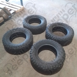 Occasion : Lot de 4 pneus BFGoodrich Mud Terrain T/A KM3 en LT255/75R17 pour Jeep WH, WK, WJ, WG, ZJ, ZG, XJ, JK, TJ, YJ