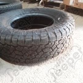 Occasion : Lot de 4 pneus TOYO TIRES Open Country A/T en 225/75R15 pour Jeep ZJ, ZG, KJ, XJ, MJ, TJ, YJ, CJ8