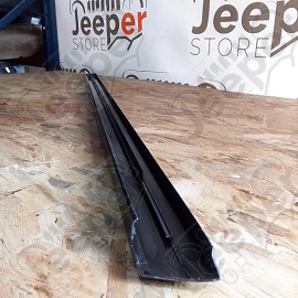 Occasion : Enjoliveur barre de toit (?) gris pour Jeep divers