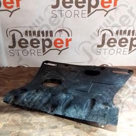Occasion : Plaque de protection en plastique moteur pour essieu avant (?) pour Jeep divers
