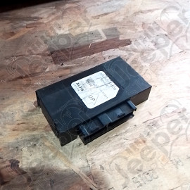 Occasion : Module de confort arrière (?) pour Cadillac Seville STS 4.6L V8 - 32 soupapes - 4 portes - Boite automatique 4 rapports