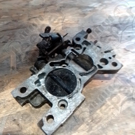 Occasion : Corps de papillon (?) pour Jeep divers