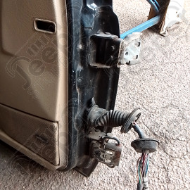 Occasion : Porte avant gauche avec peinture RAPTOR noire et intérieur beige pour Jeep Grand Cherokee ZJ, ZG