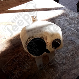 Occasion : Bocal de liquide lave glace pour 2.5L (double pompe) pour Jeep Cherokee XJ