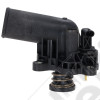 Boitier de thermostat avec thermostat pour 3.6L V6 essence Jeep Wrangler JL, Gladiator JT, Grand Cherokee WK2 - 1105.27 / 1107.27 / 4893926AF / 4893926 / SK121424 / 1009194 / 86269 / 9023113