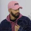 Casquette Jeep, couleur rose écrit Jeep en noir