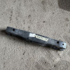 Occasion : Traverse plastique avant de pare chocs pour Jeep Cherokee Liberty KJ (2002-2004)