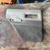 Occasion : Intérieur de porte arrière gauche couleur gris pour Jeep Cherokee XJ (1984-1996)