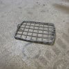 Occasion : Grille de protection de clignotant dans calandre pour Jeep Wrangler YJ (1987-1995)