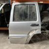 Occasion : Porte arrière gauche grise pour Jeep Cherokee Liberty KJ (2002-2007)