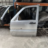 Occasion : Porte avant gauche grise pour Jeep Cherokee Liberty KJ (2002-2007)