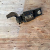 Occasion : Fixation traverse de boîte et fixation échappement avec bride carré 2.5L pour Jeep Wrangler YJ (1987-1995)