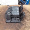 Occasion : Support de batterie avec réservoir d'air de régulateur de vitesses. pour Jeep Wrangler TJ
