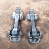 Occasion : Kit de 2 attaches capot moteur / entraxe : 8 cm pour Jeep divers