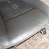 Occasion : Siège passager gris en cuir réglable électriquement (sans son socle) pour Jeep Grand Cherokee WH, WK