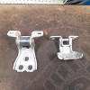 Occasion : Lot de 2 charnières pour porte avant droite (supérieure + inférieure) pour Jeep Grand Cherokee WH, WK