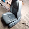 Occasion : Siège passager gris en cuir (sans son socle) pour Jeep Grand Cherokee WH, WK