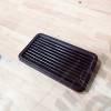 Occasion : Cache plastique de haut parleur bordeau pour 2 portes pour Jeep Cherokee XJ