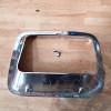 Occasion : Enjoliveur de phare avant droit chromé origine Europe (cassé) pour Jeep Wrangler YJ