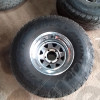 Occasion : Lot de 4 roues 33/12.50R15 (jantes chromée Triangular 5x139.7 + pneus Falken) pour Jeep FC150, CCSJ, GWSJ, SWSJ, WSJ, M715, WJT