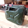 Occasion : Jerrican de 10L métallique pour Jeep divers