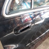 Occasion : Porte arrière droite noire pour Cadillac Seville STS 4.6L V8 - 32 soupapes - 4 portes - Boite automatique 4 rapports