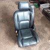 Occasion : Siège avant gauche en cuir noir réglable électriquement pour Cadillac Seville STS 4.6L V8 - 32 soupapes - 4 portes - Boite automatique 4 rapports