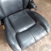 Occasion : Siège avant gauche en cuir noir réglable électriquement pour Cadillac Seville STS 4.6L V8 - 32 soupapes - 4 portes - Boite automatique 4 rapports