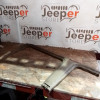 Occasion : Garniture plastique beige de vitre arrière gauche pour Jeep Grand Cherokee ZJ, ZG