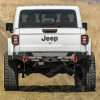 Adaptateur de pare chocs arrière, permet de mettre un pare chocs arrière de Jeep Wrangler JL sur un Jeep Gladiator JT - SB78701K